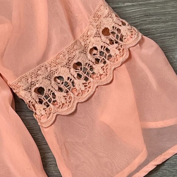 Daytrip Buckle Top Bell Sleeve Crochet Sheer Blouse Peach Large Romantic Peasant - Picture 3 of 5
